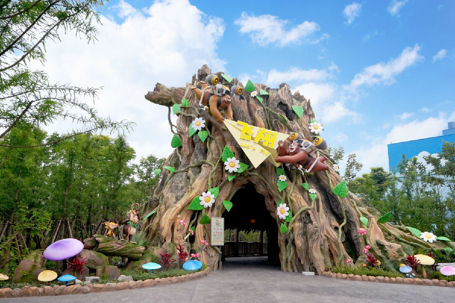 4臺州方特·狂野大陸《飛翔》主題項目.jpg